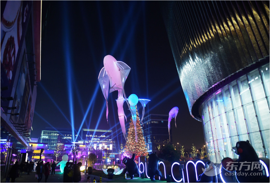 「光と影の上海」光の祭典が開催