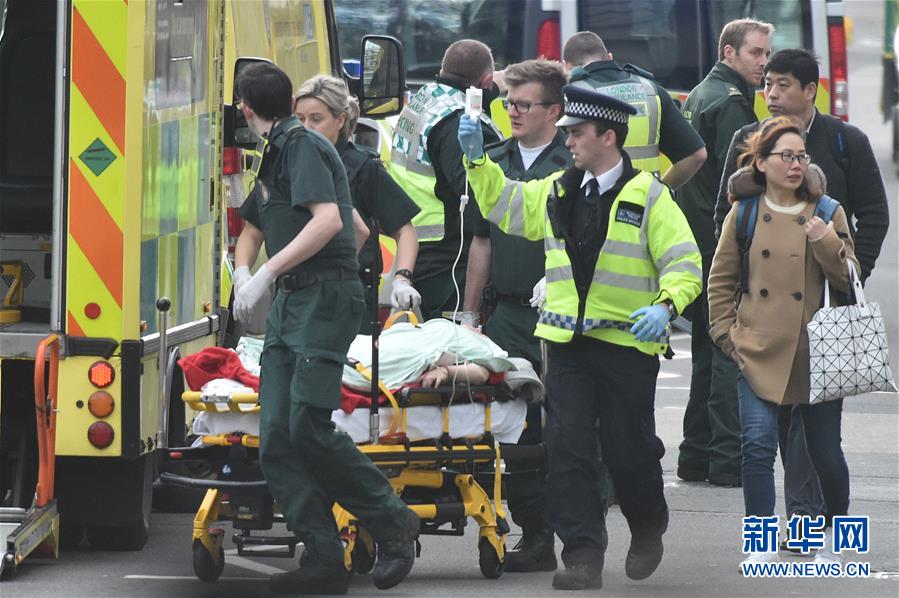 ロンドン議事堂周辺テロ事件、５人死亡
