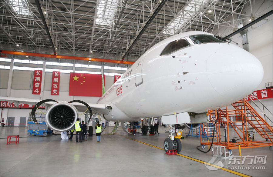 中国の国産大型ジェット旅客機「C919」が就航の最終審査へ