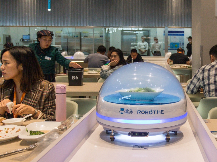 中国国際輸入博覧会の「ロボットレストラン」を一足先に見てみよう