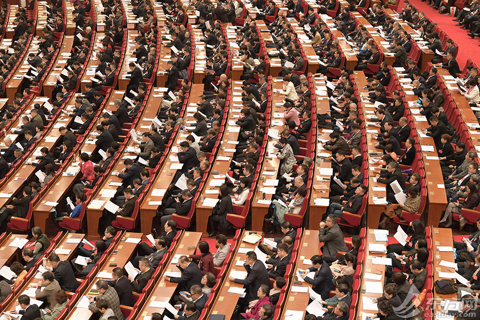 上海市政治協商会議が今日開幕、５分野に３１６件の議案を提出