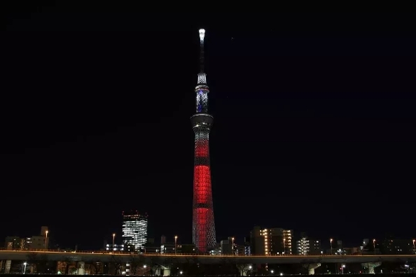 東京スカイツリーが３１日に再びライトアップ　疫病と闘う中国を応援