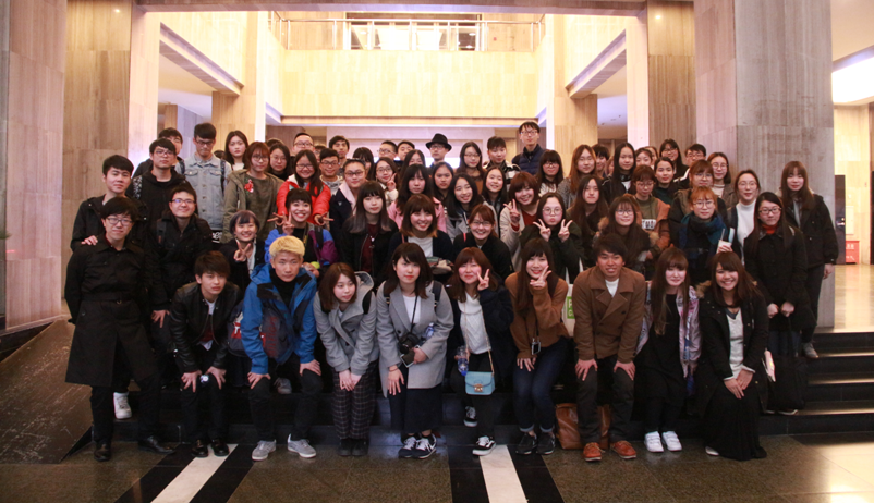 日本の五星奨遊学団が上海商学院で交流イベント